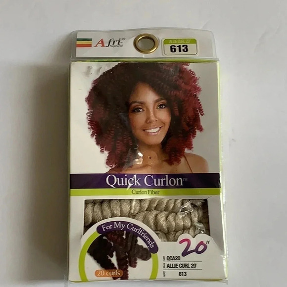 Allie Curly Hair Blonde Wig 20” - Picture 1 of 6